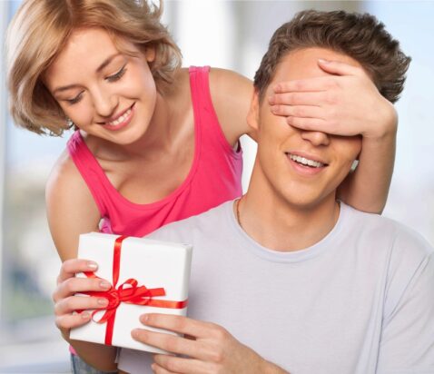 Se de bedste  valentinsgaver til ham i 2026